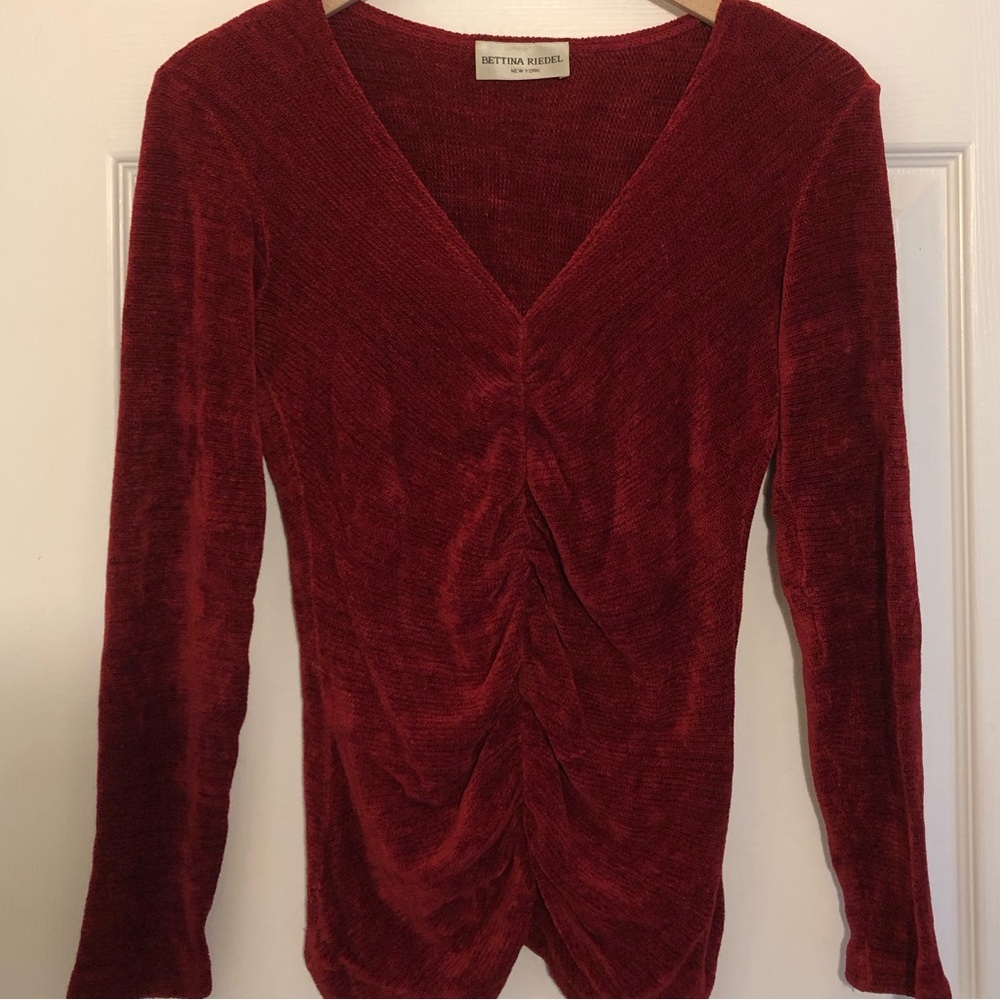 Bettina Reidel red v-neck